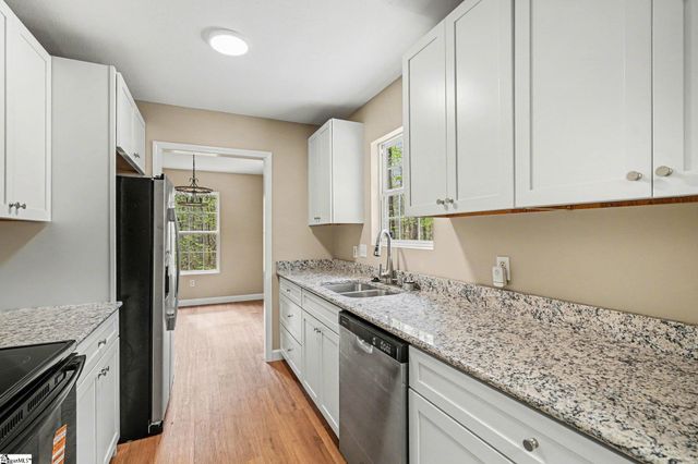 468 Holden Drive, Westminster, SC 29693
