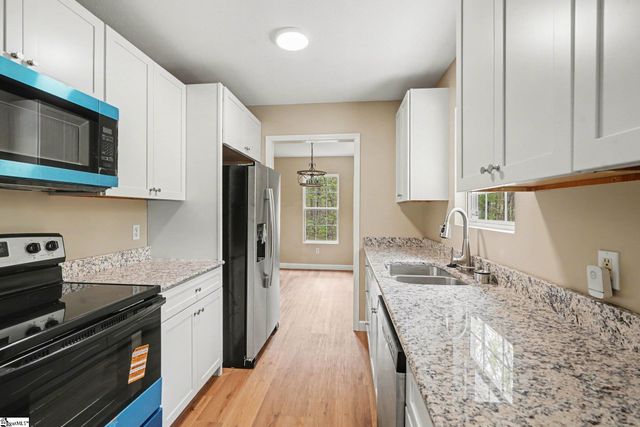 468 Holden Drive, Westminster, SC 29693