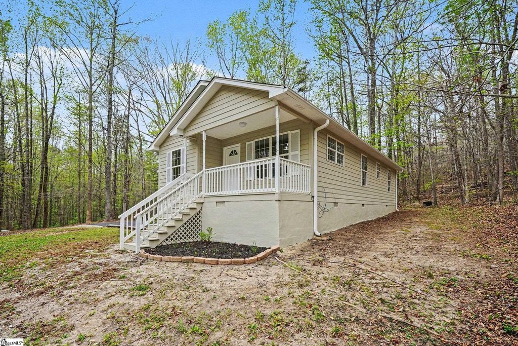 468 Holden Drive, Westminster, SC 29693