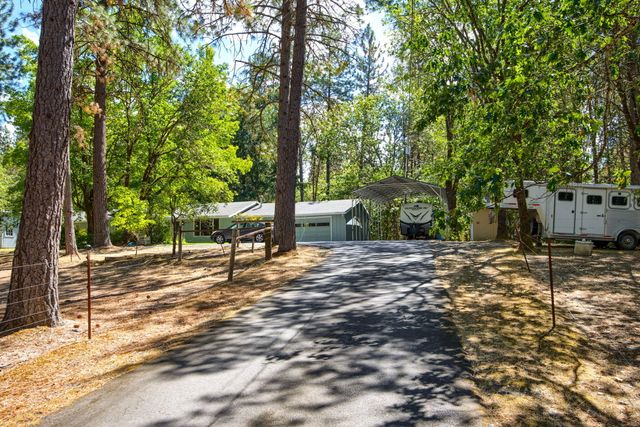 291 Pyle Drive 291, Grants Pass, OR 97527