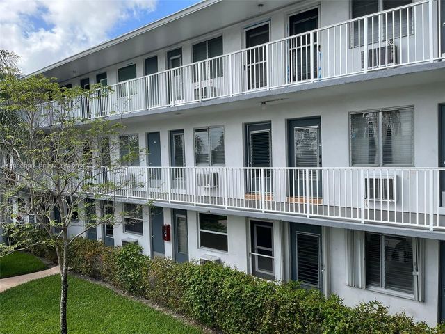 15610 NE 6th Ave 19C, Miami, FL 33162