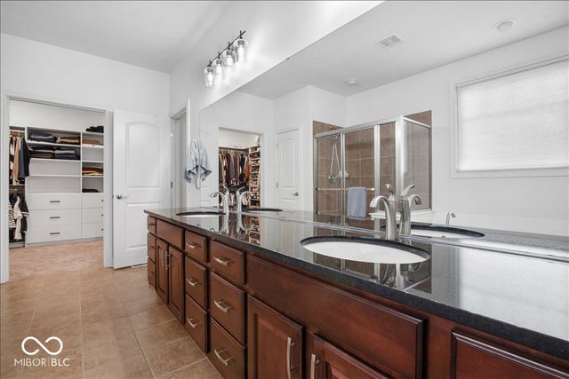 910 Viking Sunrise Lane, Westfield, IN 46074