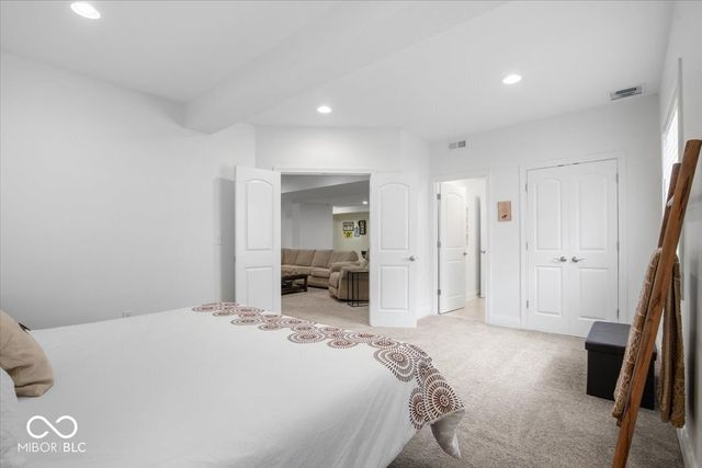 910 Viking Sunrise Lane, Westfield, IN 46074