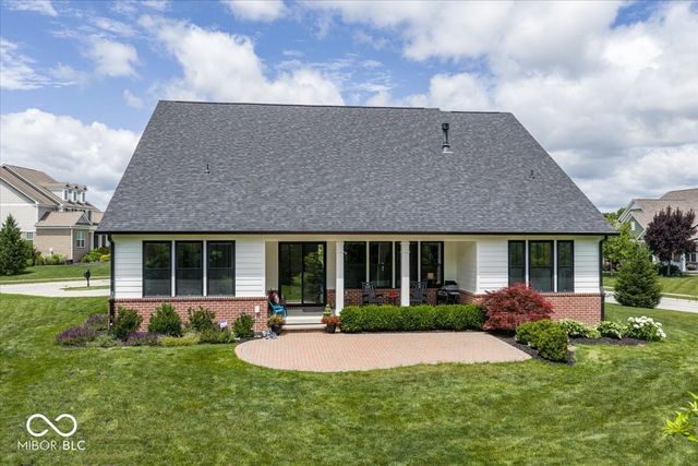 910 Viking Sunrise Lane, Westfield, IN 46074