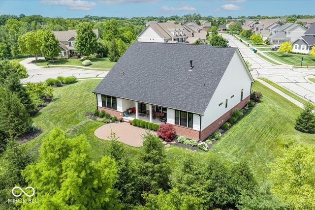 910 Viking Sunrise Lane, Westfield, IN 46074