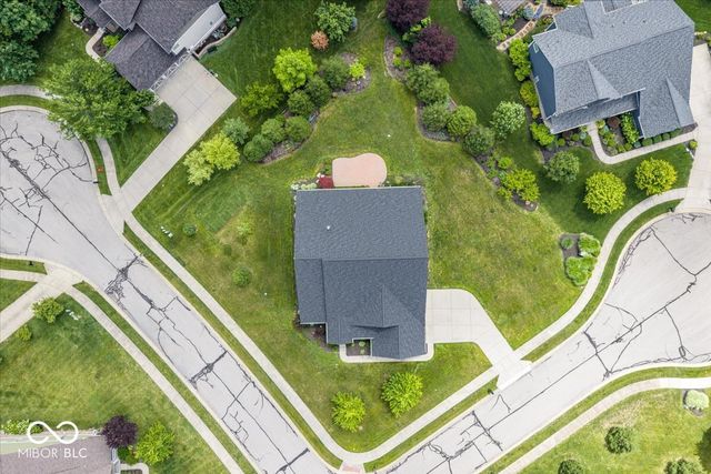 910 Viking Sunrise Lane, Westfield, IN 46074