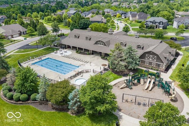 910 Viking Sunrise Lane, Westfield, IN 46074