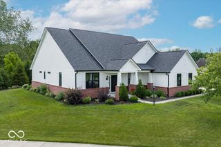 910 Viking Sunrise Lane, Westfield, IN 46074