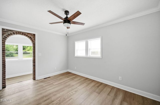 1527 Gray Sta-Sul Springs Road, Jonesborough, TN 37659