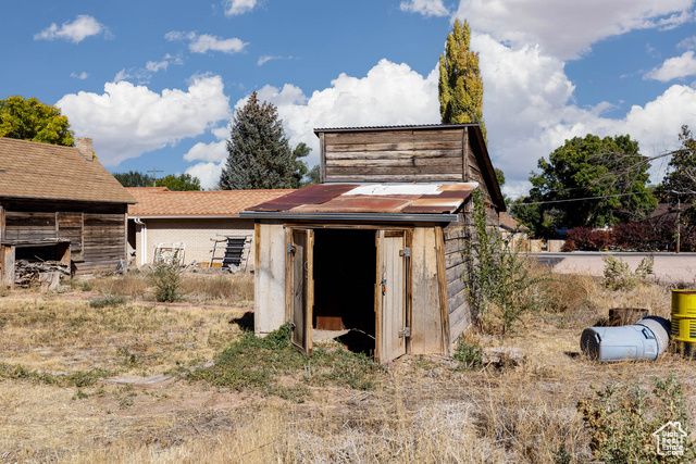 321 S 200 E, Salina, UT 84654