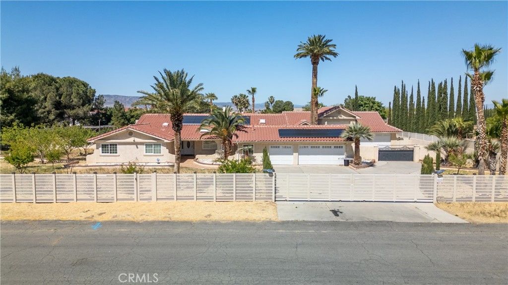 43639 Tomahawk Place, Quartz Hill, CA 93536