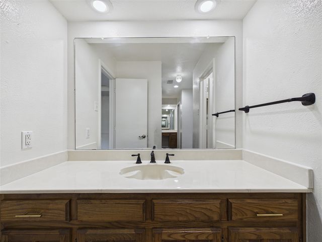 2604 Timberleaf Drive, Carrollton, TX 75006