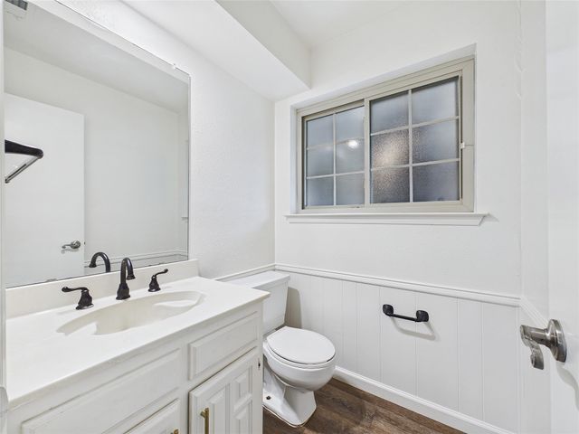 2604 Timberleaf Drive, Carrollton, TX 75006