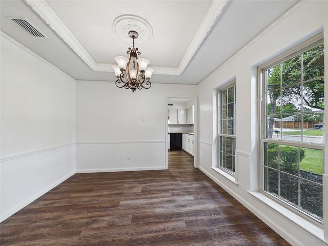 2604 Timberleaf Drive, Carrollton, TX 75006