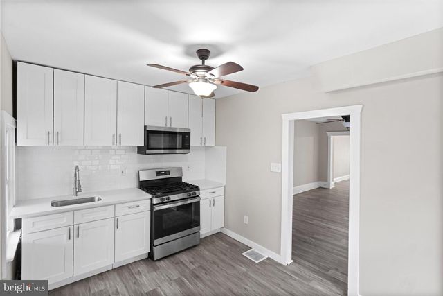 220 WHITE HORSE AVE, Clementon, NJ 08021