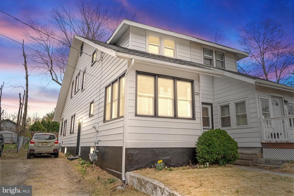 220 WHITE HORSE AVE, Clementon, NJ 08021