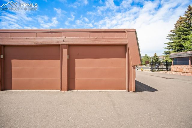 2979 Mesa Road D, Colorado Springs, CO 80904