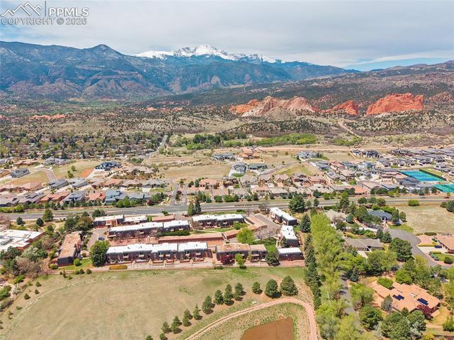 2979 Mesa Road D, Colorado Springs, CO 80904