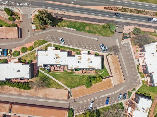 2979 Mesa Road D, Colorado Springs, CO 80904