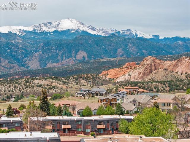 2979 Mesa Road D, Colorado Springs, CO 80904