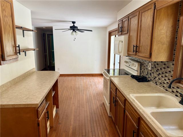 154 Canal Road, Ogden, NY 14559