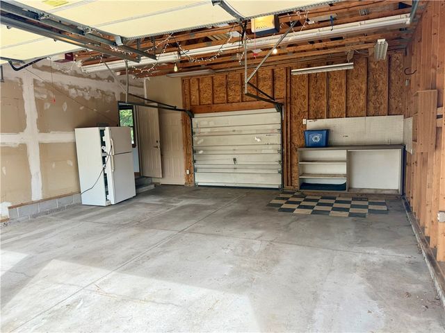 154 Canal Road, Ogden, NY 14559