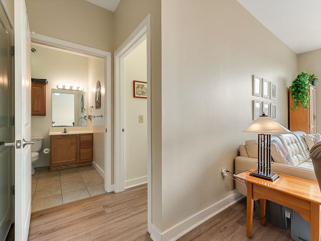 370 Farrell St Apt 313, South Burlington, VT 05403