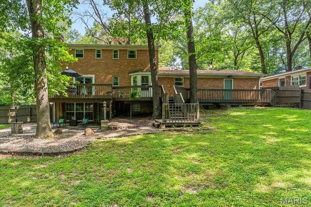 22 Rue Deau Ville Drive, Belleville, IL 62226