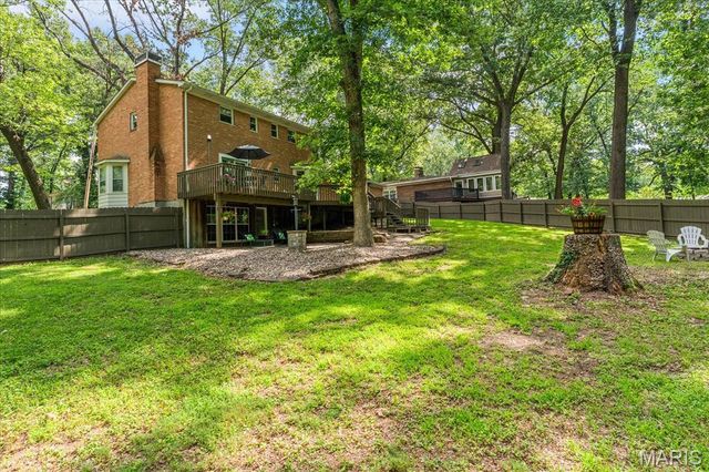 22 Rue Deau Ville Drive, Belleville, IL 62226