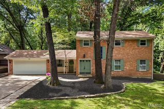 22 Rue Deau Ville Drive, Belleville, IL 62226