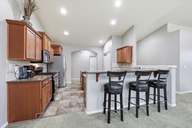 19032 E Grace Ave, Spokane Valley, WA 99027