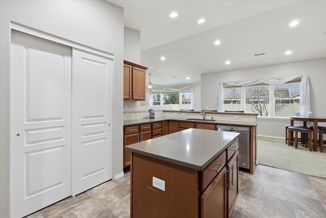 19032 E Grace Ave, Spokane Valley, WA 99027