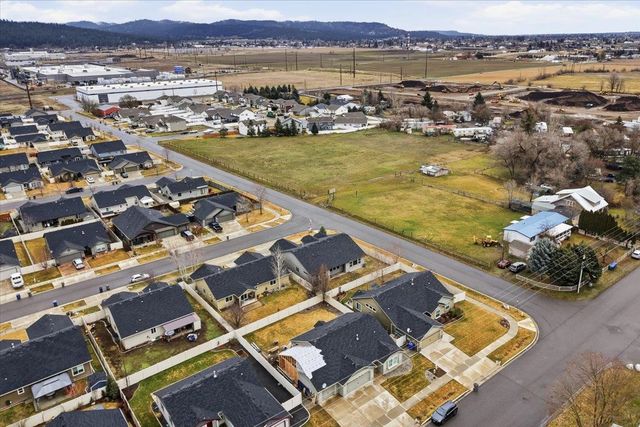 19032 E Grace Ave, Spokane Valley, WA 99027