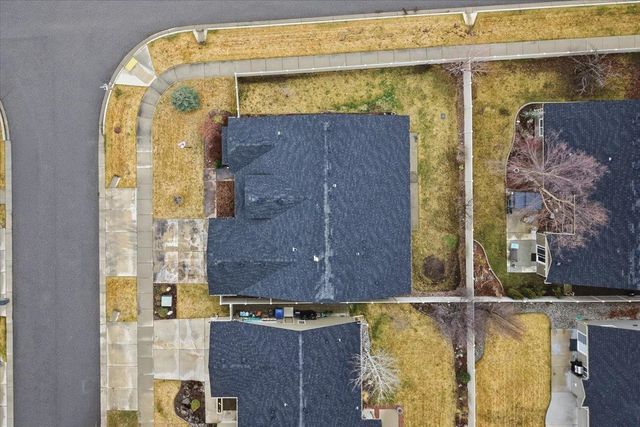 19032 E Grace Ave, Spokane Valley, WA 99027