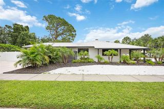 2105 HIBISCUS STREET, Sarasota, FL 34239