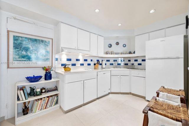 1408 Brickell Bay Drive 706, Miami, FL 33131