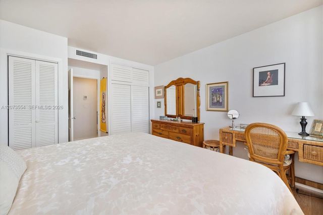 1408 Brickell Bay Drive 706, Miami, FL 33131