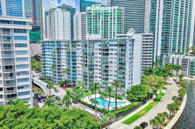 1408 Brickell Bay Drive 706, Miami, FL 33131