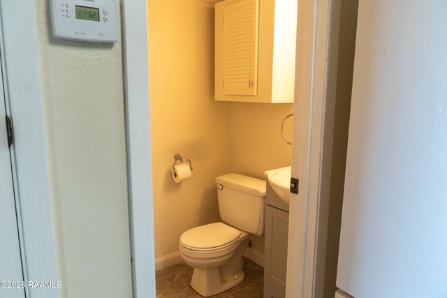 101 Wilbourn Boulevard 404, Lafayette, LA 70506