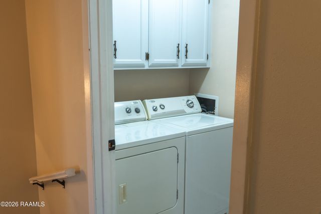 101 Wilbourn Boulevard 404, Lafayette, LA 70506