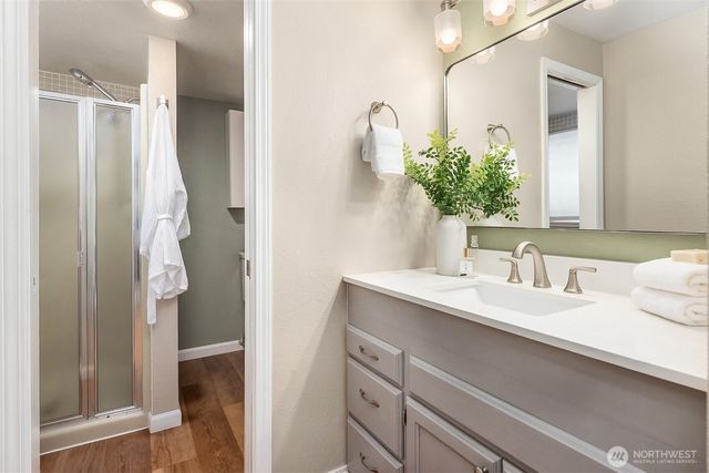 15021 Westminster Way N, Shoreline, WA 98133