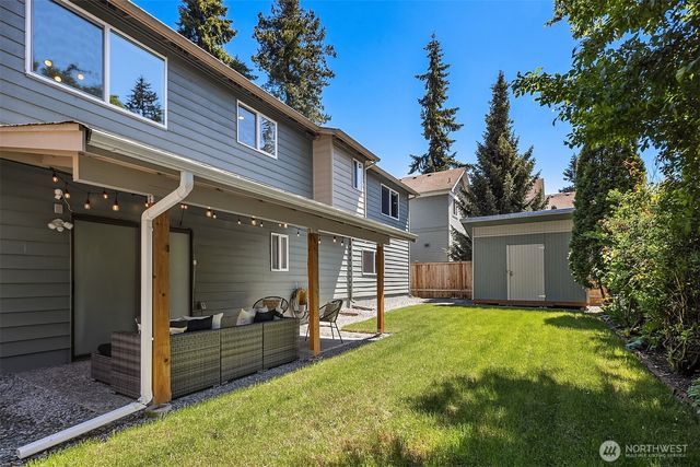 15021 Westminster Way N, Shoreline, WA 98133