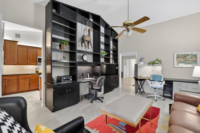 21375 Sonesta Way, Boca Raton, FL 33433