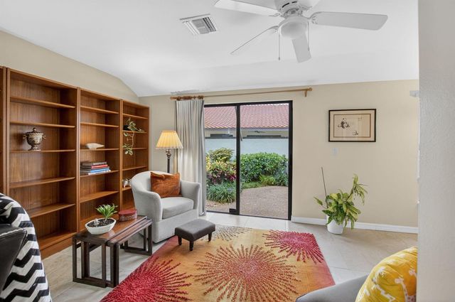 21375 Sonesta Way, Boca Raton, FL 33433
