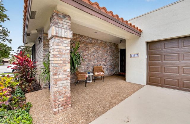 21375 Sonesta Way, Boca Raton, FL 33433