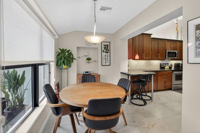 21375 Sonesta Way, Boca Raton, FL 33433