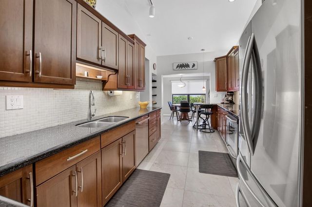 21375 Sonesta Way, Boca Raton, FL 33433