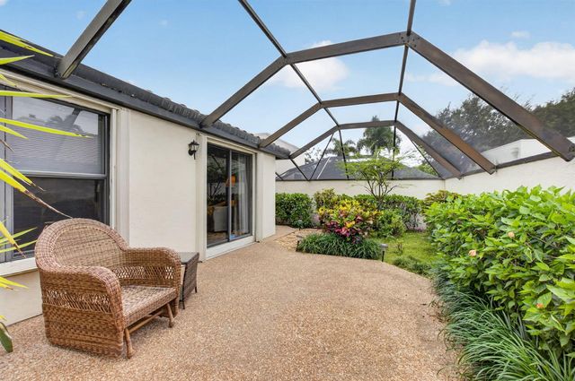 21375 Sonesta Way, Boca Raton, FL 33433