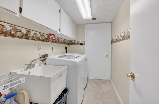 21375 Sonesta Way, Boca Raton, FL 33433