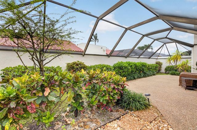21375 Sonesta Way, Boca Raton, FL 33433